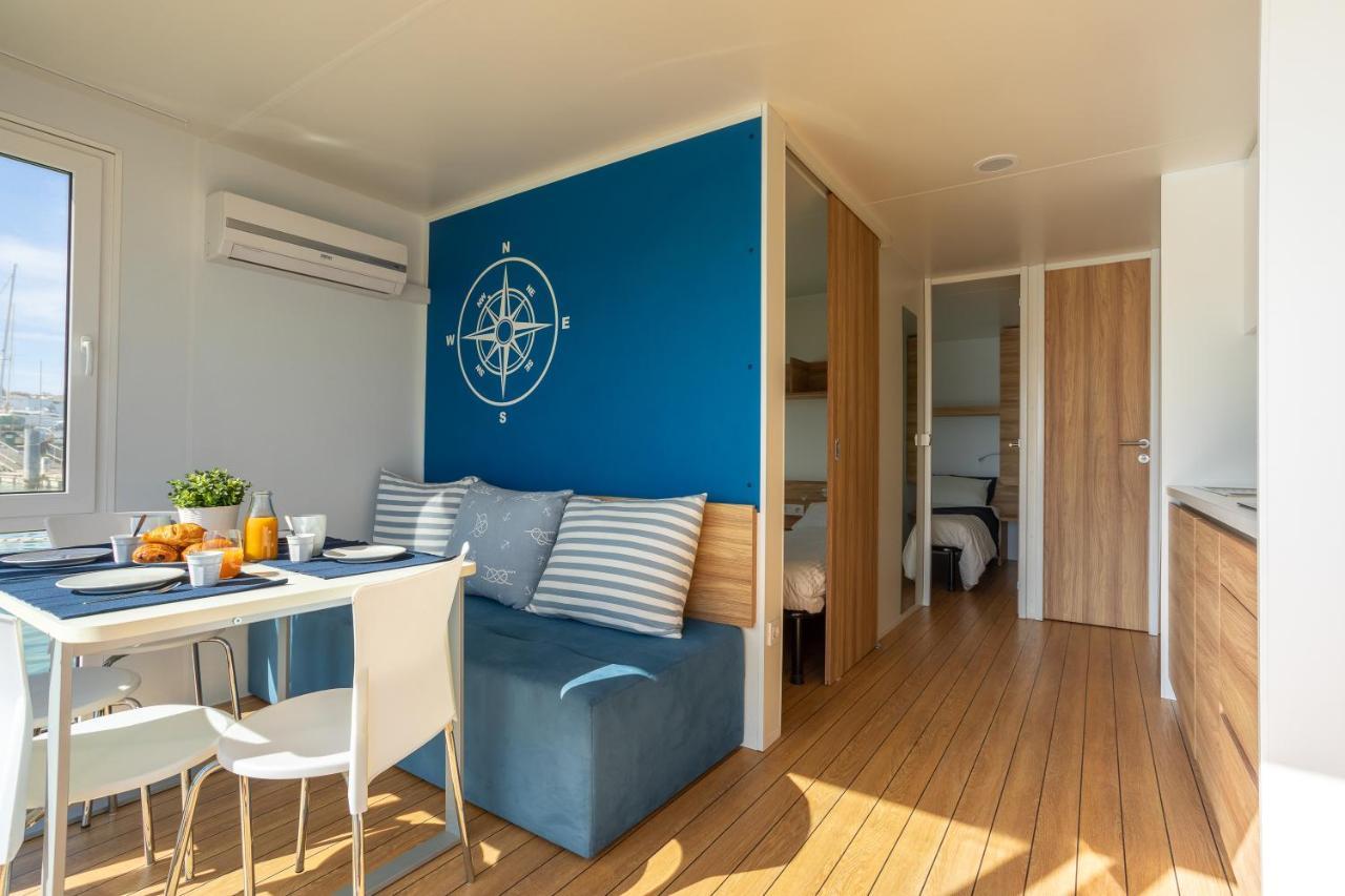 Aqua Resort Giulianova - Houseboat Experience Eksteriør bilde